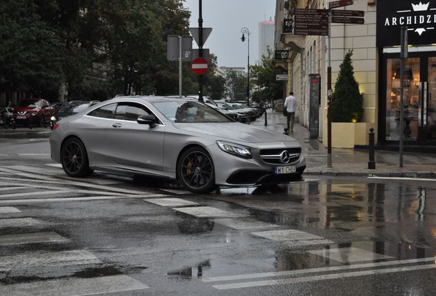 Mercedes-Benz S 63 AMG Coupé C217