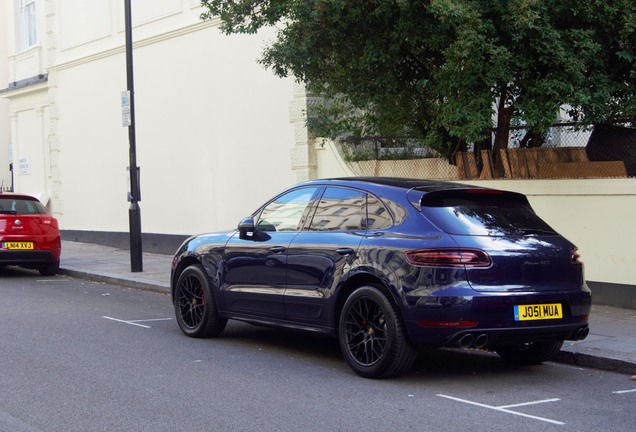 Porsche 95B Macan GTS