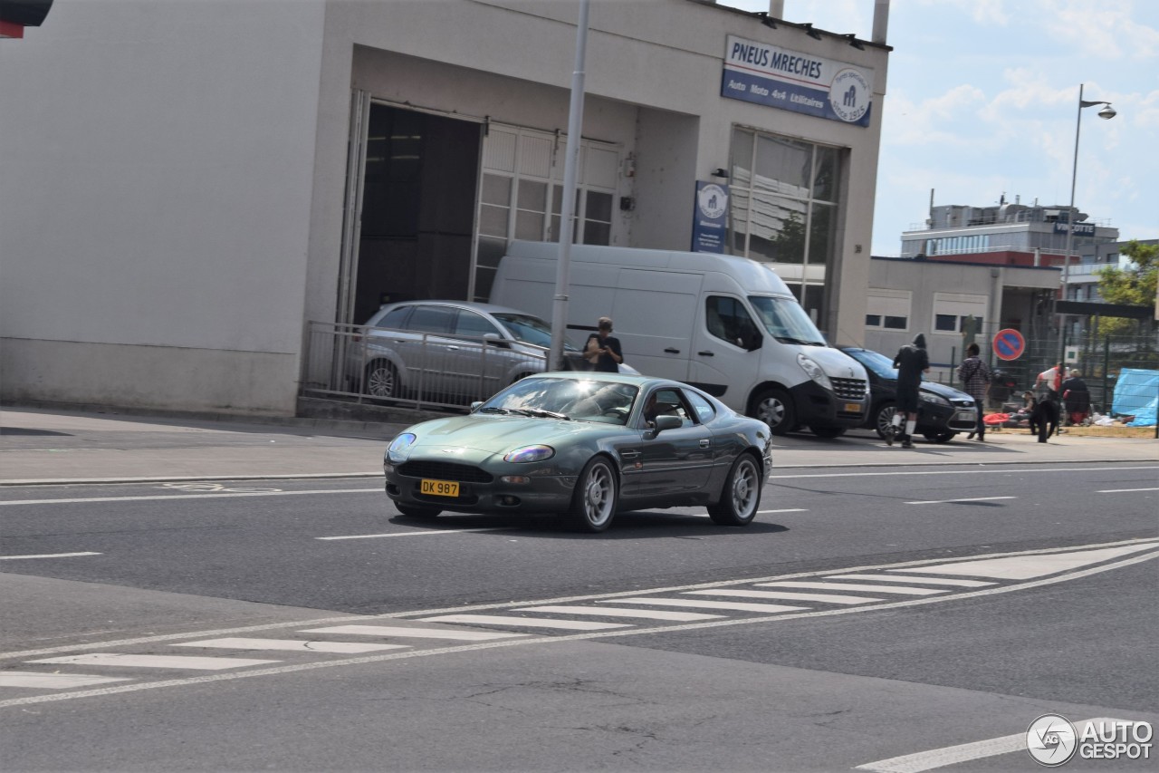 Aston Martin DB7