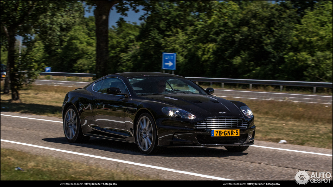 Aston Martin DBS