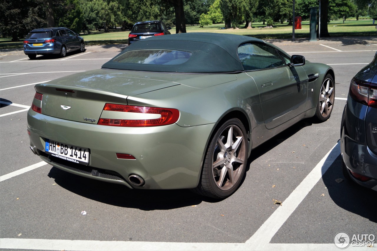 Aston Martin V8 Vantage Roadster