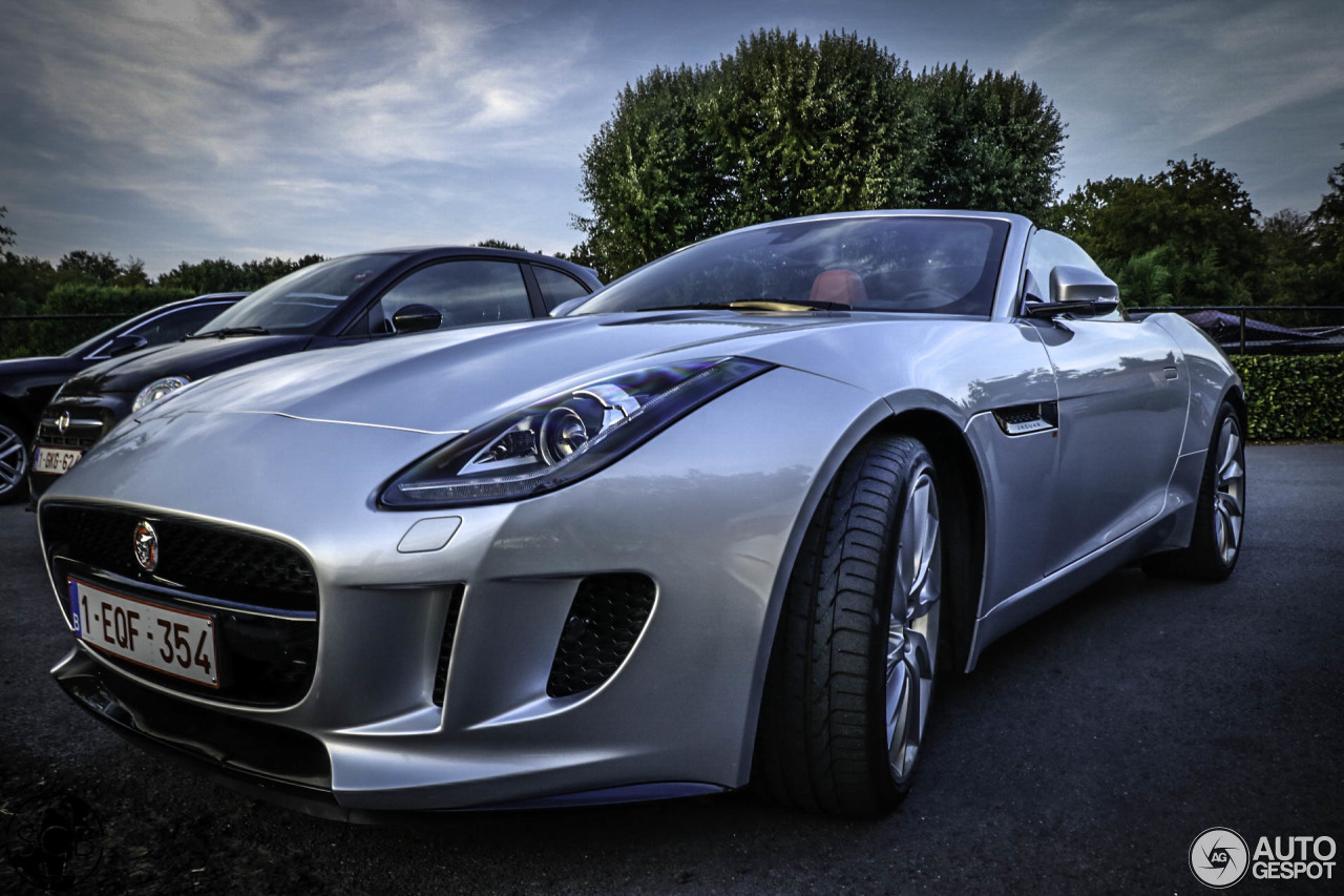 Jaguar F-TYPE S Convertible