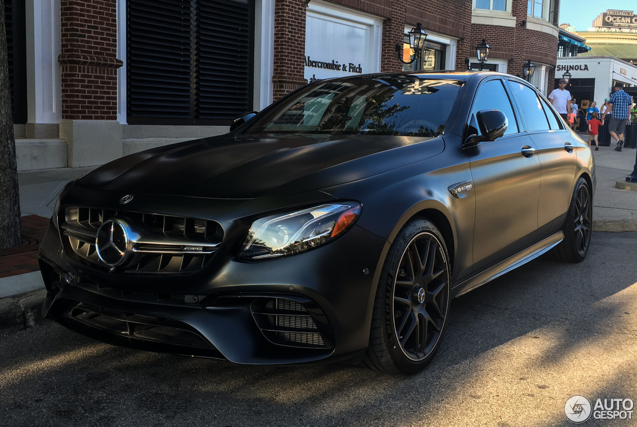 Mercedes-AMG E 63 S W213 Edition 1