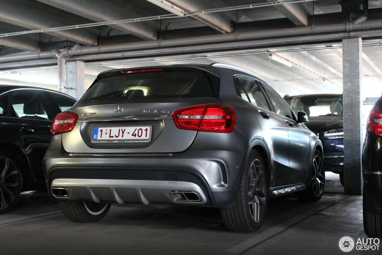 Mercedes-AMG GLA 45 X156