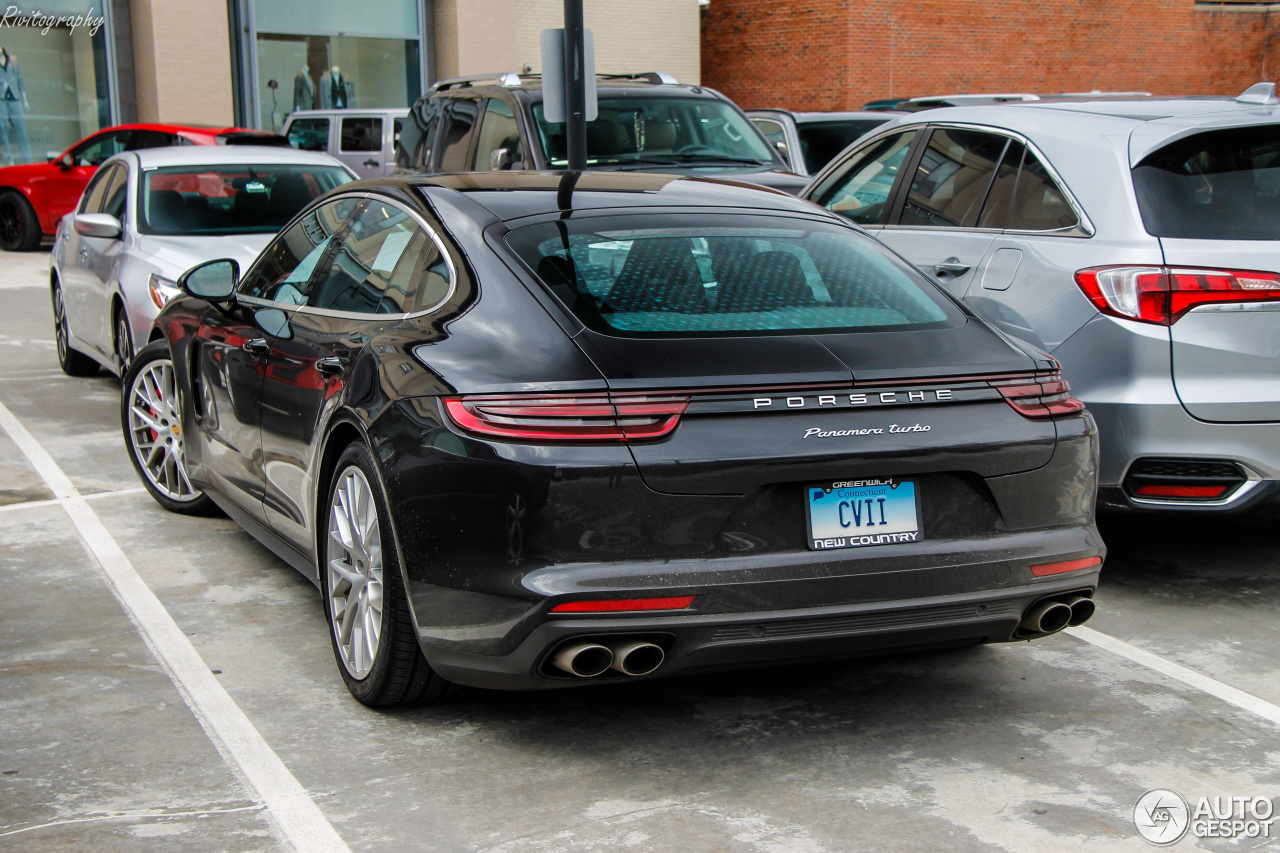 Porsche 971 Panamera Turbo