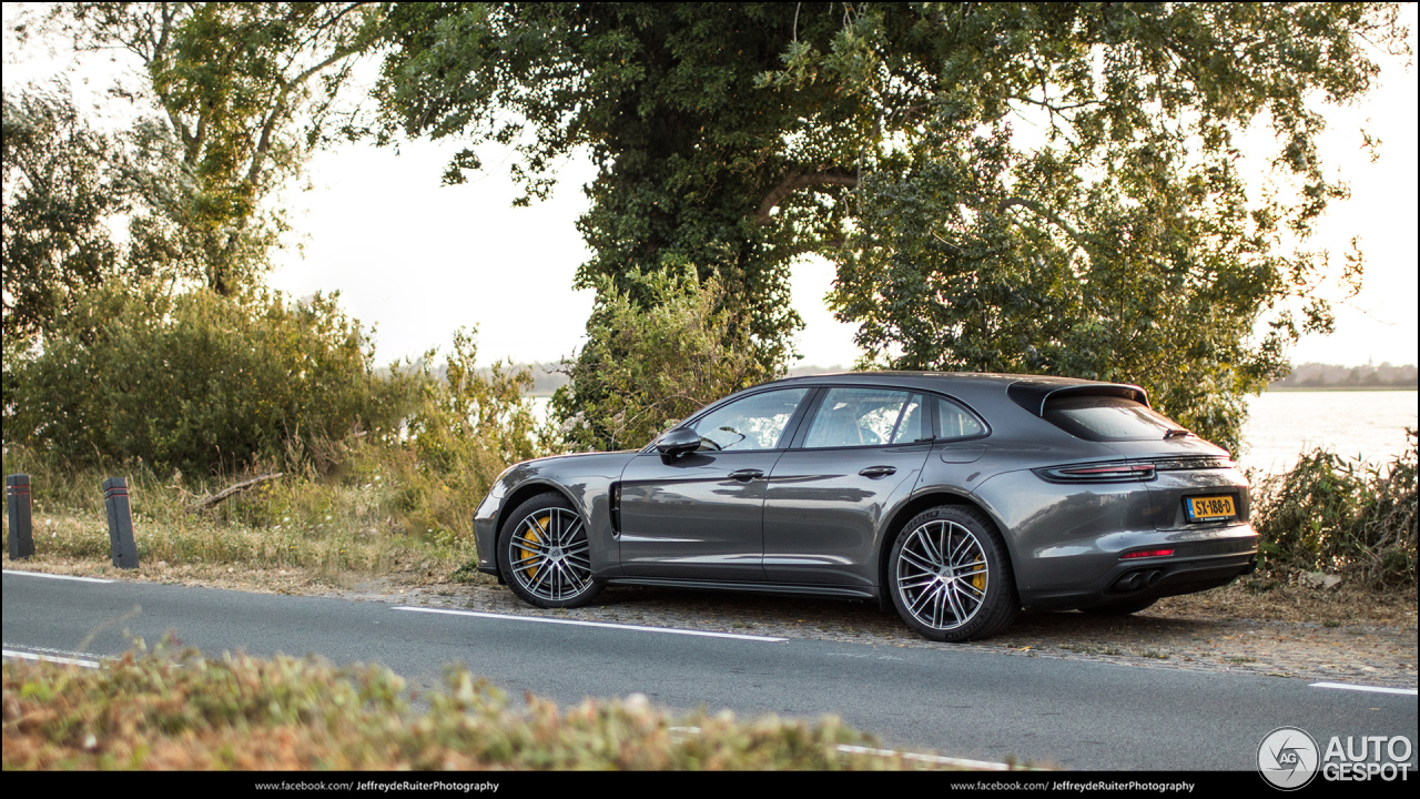 Porsche 971 Panamera Turbo S E-Hybrid Sport Turismo