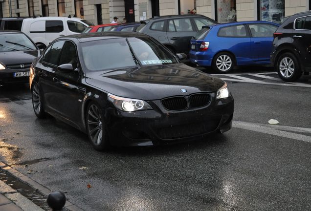 BMW M5 E60 2005