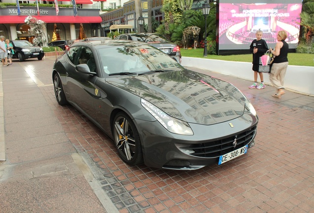 Ferrari FF