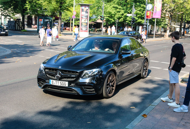 Mercedes-AMG E 63 S W213