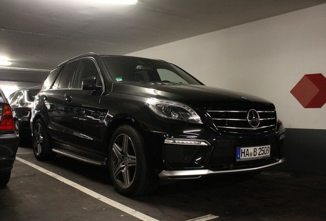 Mercedes-Benz ML 63 AMG W166