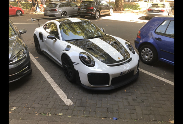 Porsche 991 GT2 RS Weissach Package