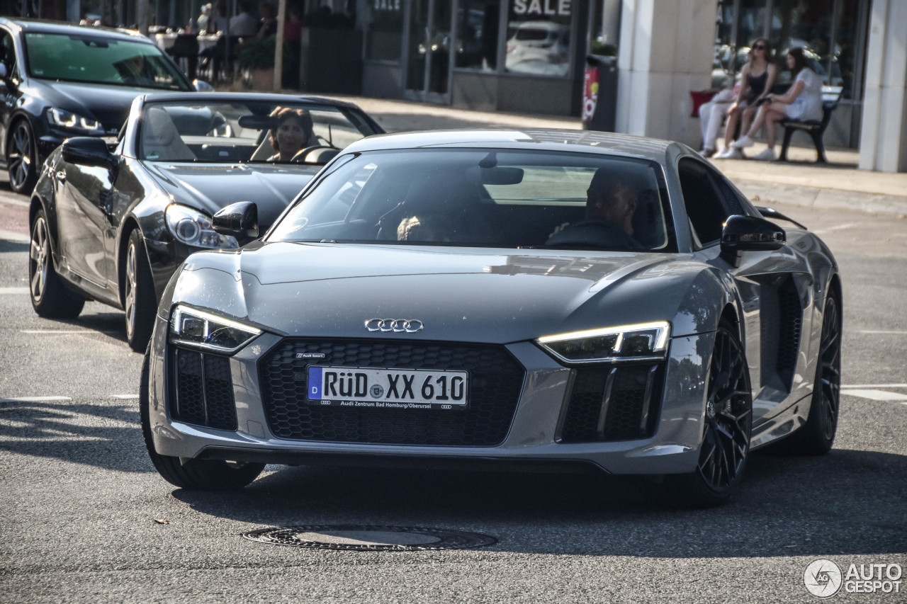 Audi R8 V10 Plus 2015