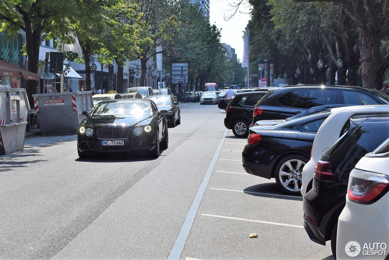 Bentley Continental GTC 2012