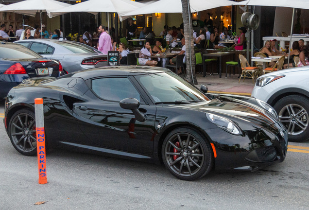 Alfa Romeo 4C Coupé