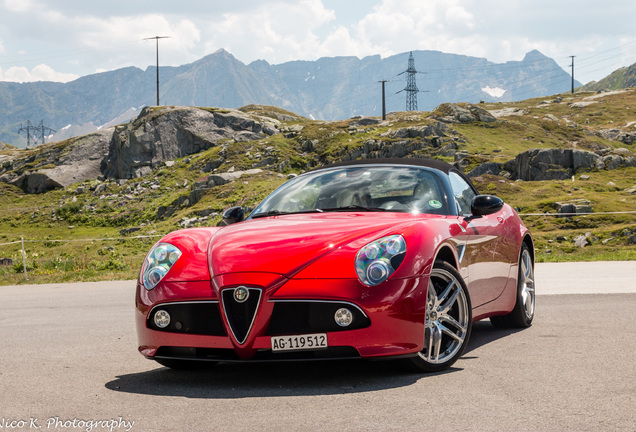 Alfa Romeo 8C Spider