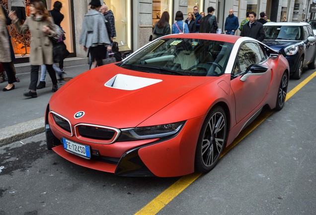 BMW i8