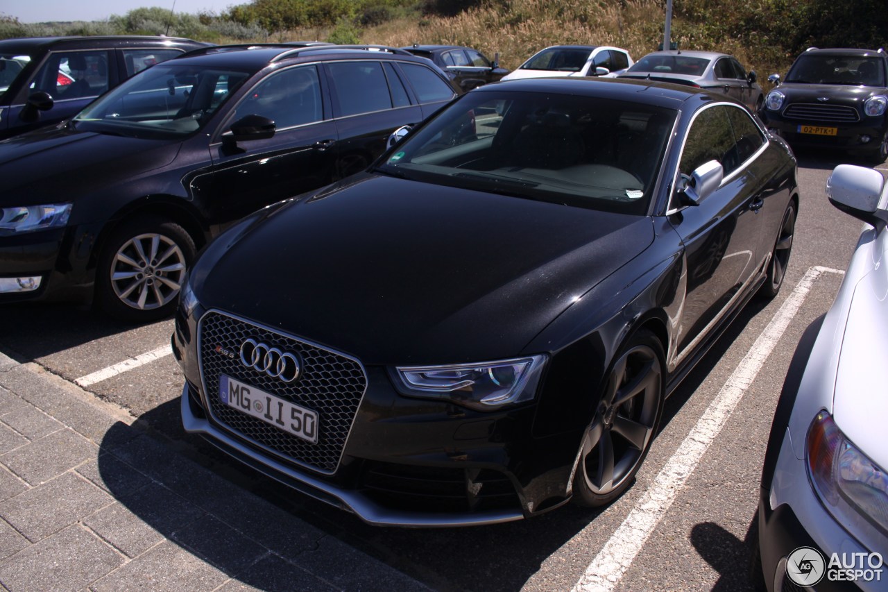 Audi RS5 B8 2012