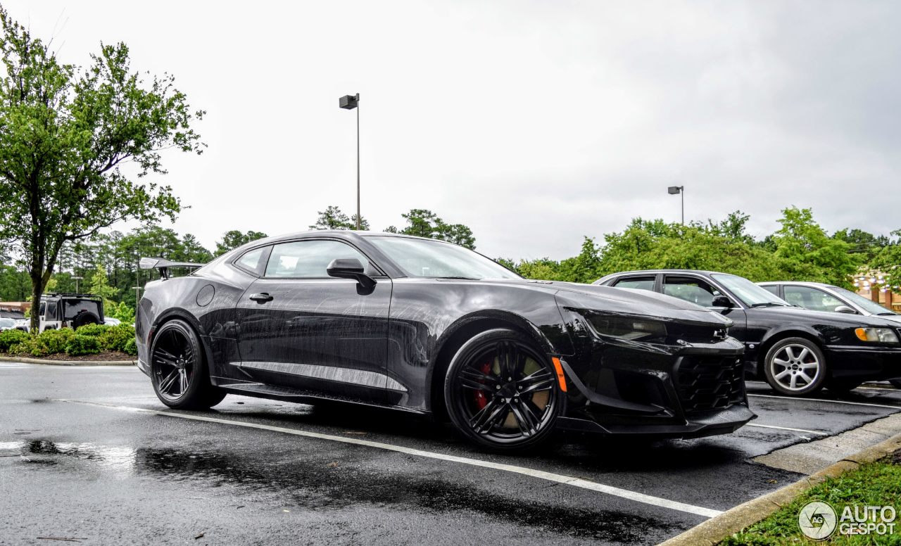 Chevrolet Camaro ZL1 1LE 2017