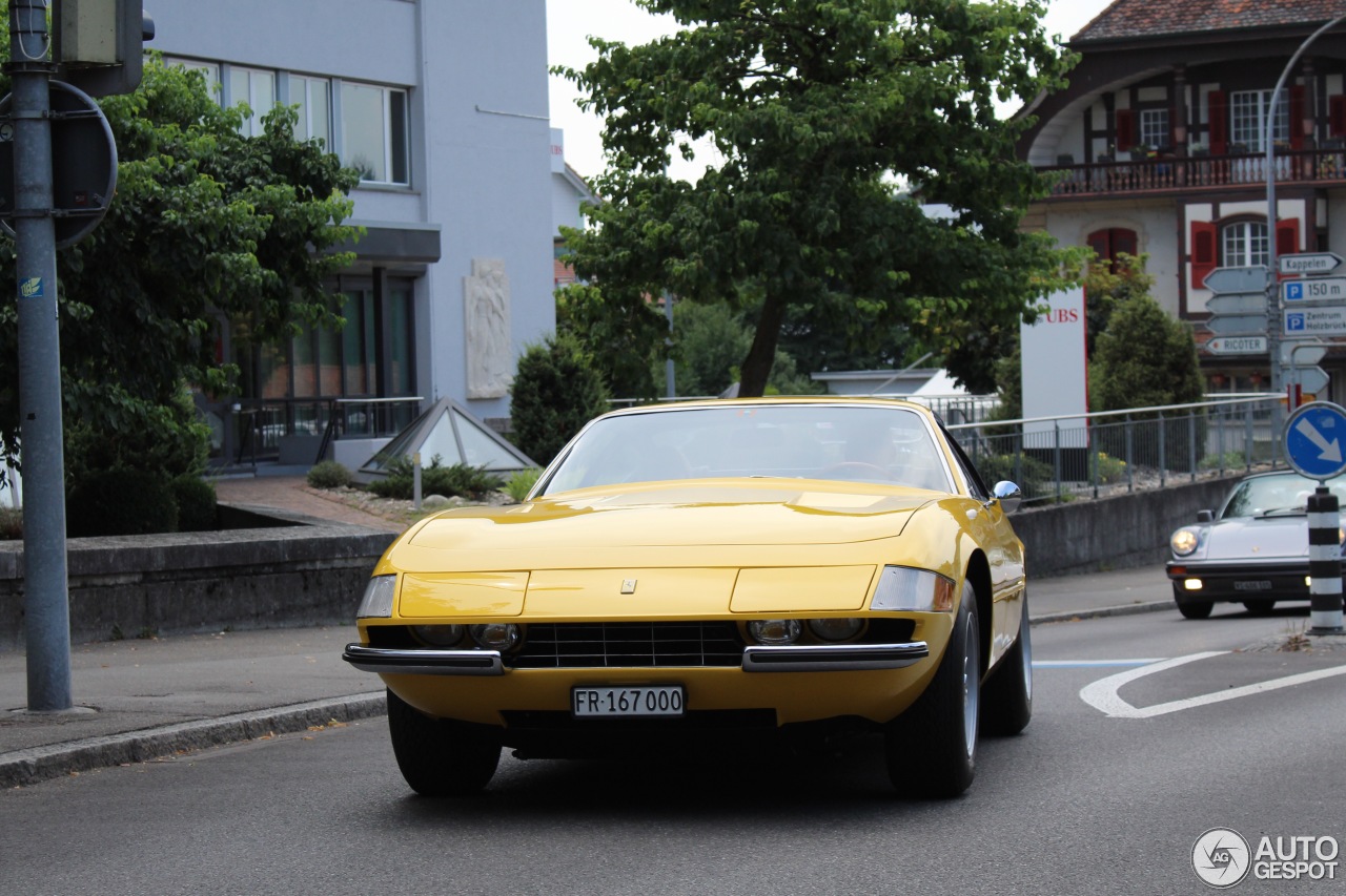 Ferrari 365 GTB/4 Daytona