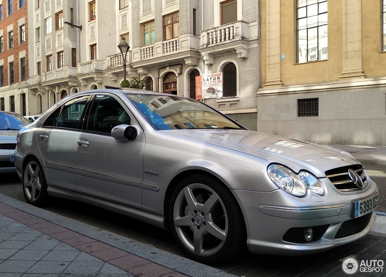 Mercedes-Benz C 55 AMG