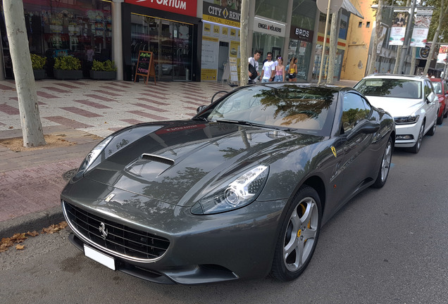 Ferrari California