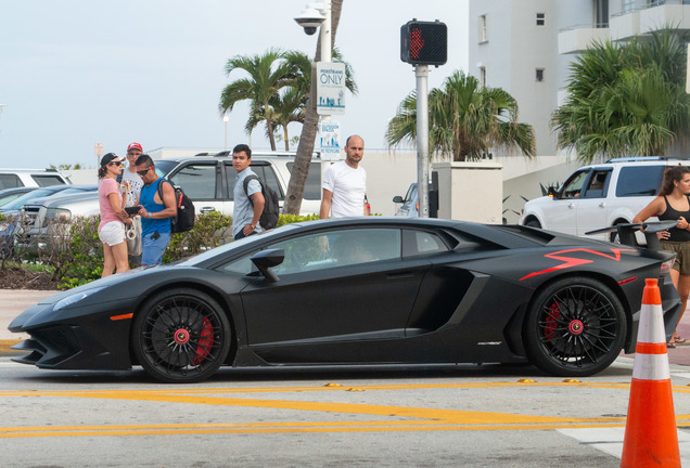 Lamborghini Aventador LP750-4 SuperVeloce