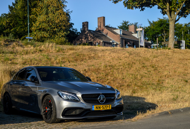 Mercedes-AMG C 63 S W205