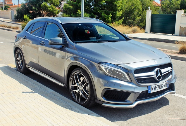 Mercedes-Benz GLA 45 AMG X156