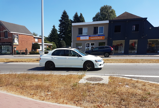 Mitsubishi Lancer Evolution VII