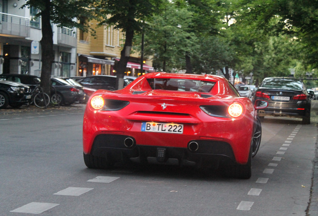 Ferrari 488 Spider