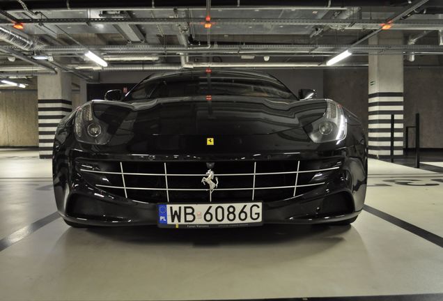 Ferrari FF