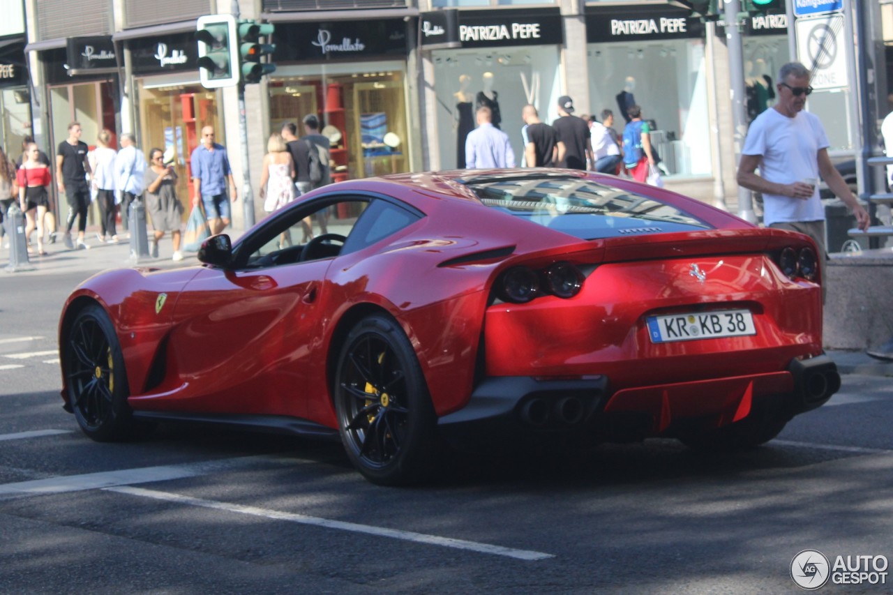 Ferrari 812 Superfast