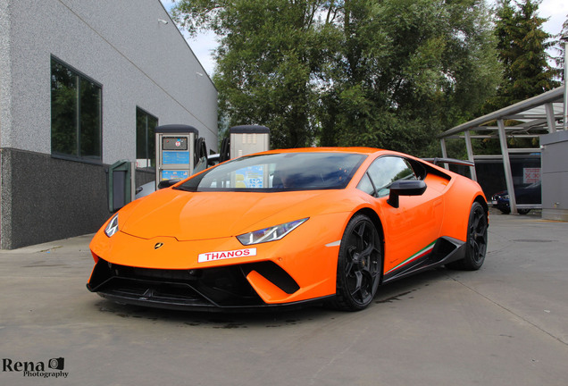 Lamborghini Huracán LP640-4 Performante