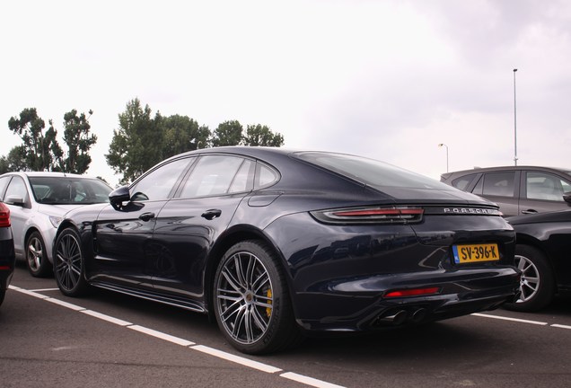 Porsche 971 Panamera Turbo S E-Hybrid