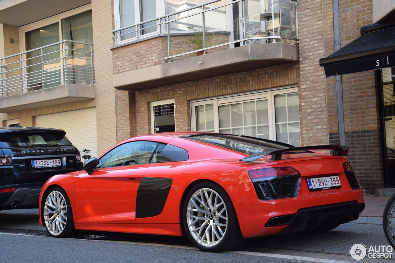 Audi R8 V10 Plus 2015