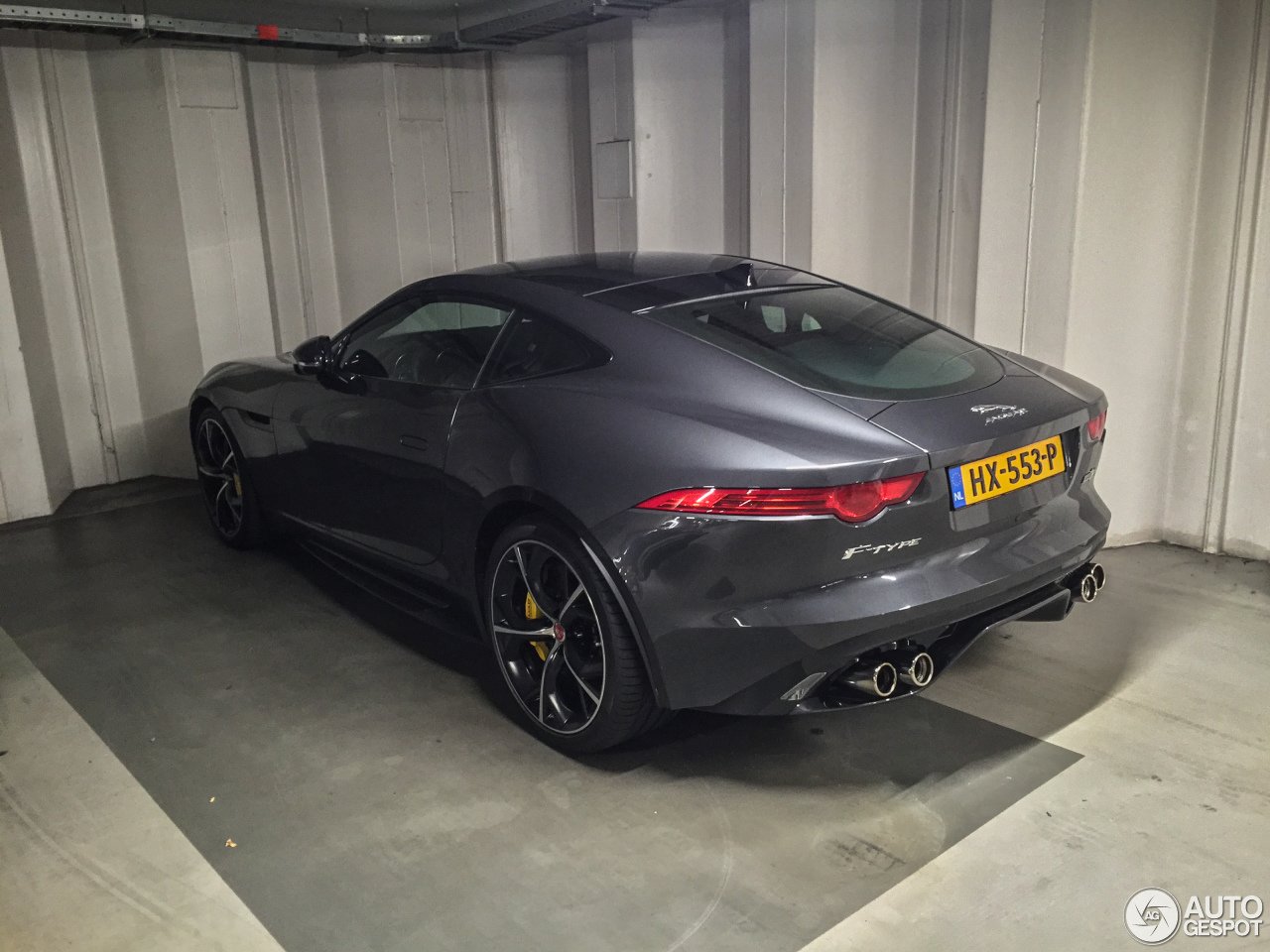 Jaguar F-TYPE R AWD Coupé