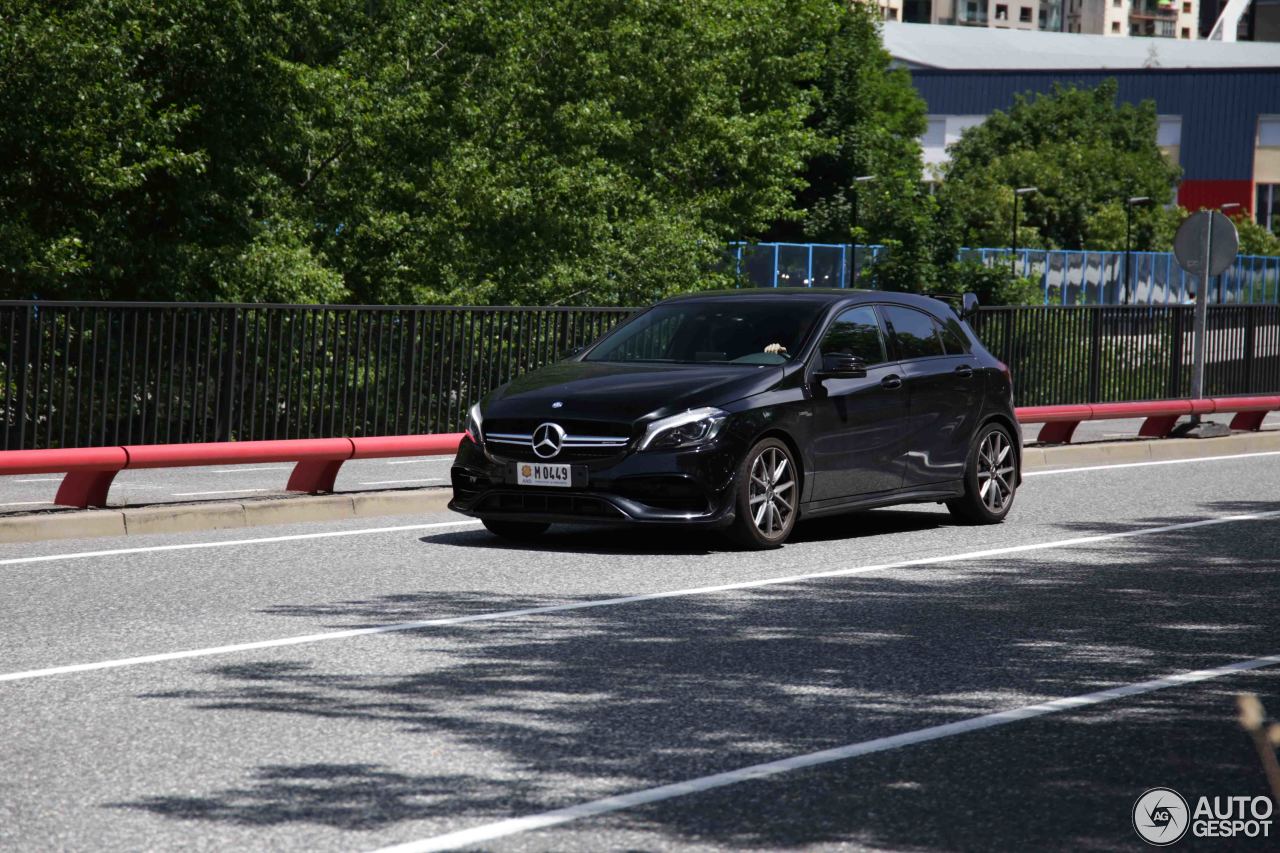 Mercedes-AMG A 45 W176 2015