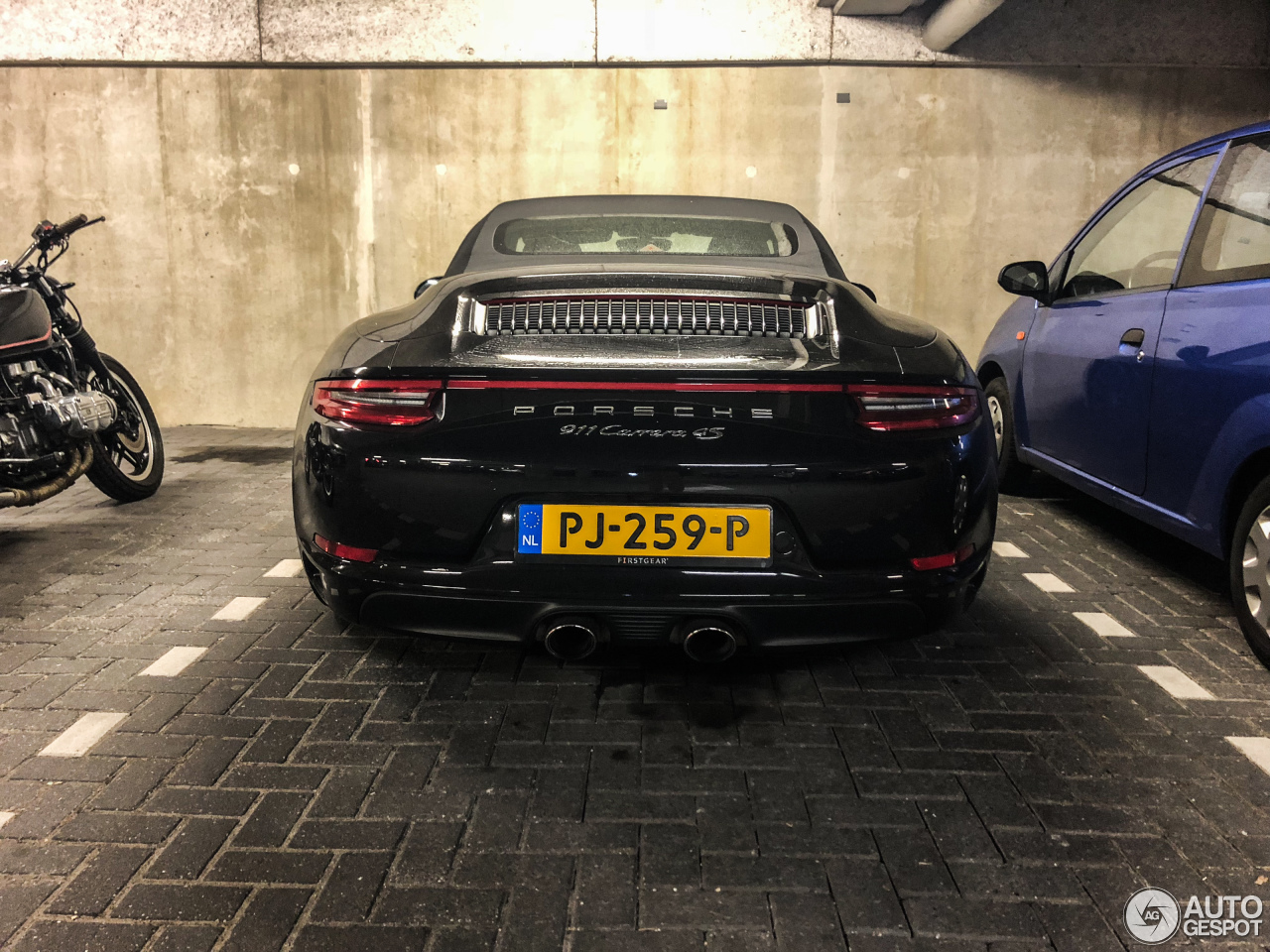 Porsche 991 Carrera 4S Cabriolet MkII