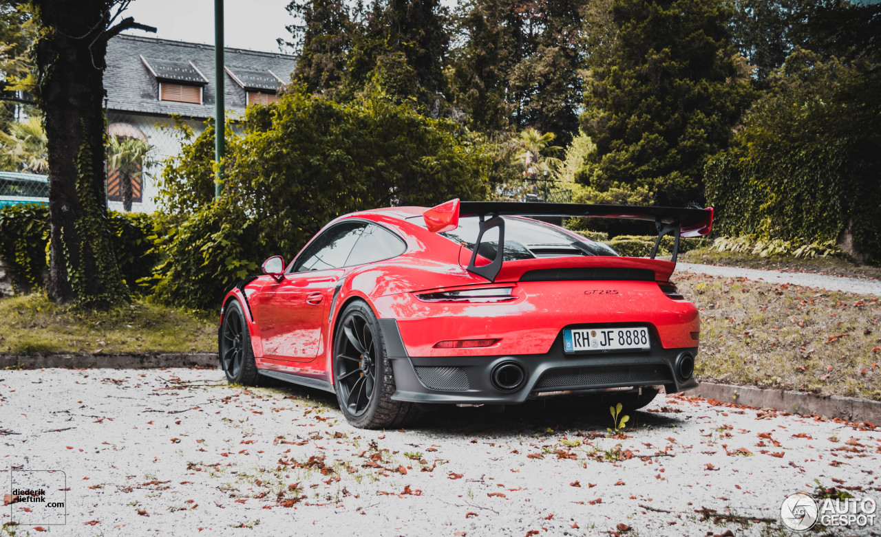 Porsche 991 GT2 RS Weissach Package