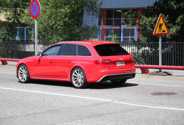 Audi RS4 Avant B8