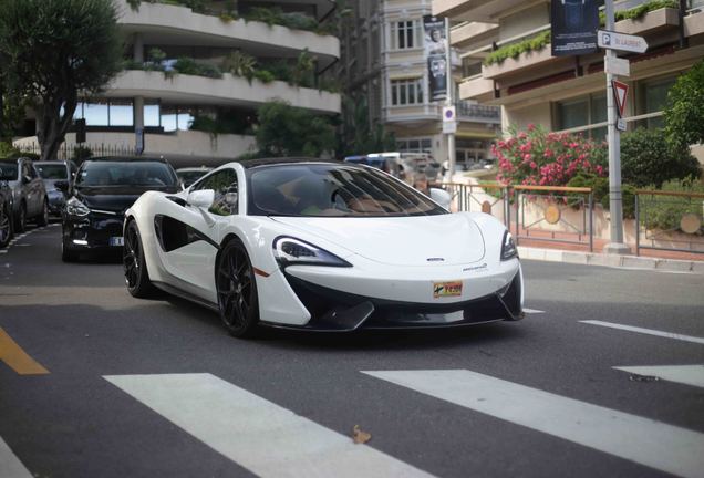 McLaren 570GT