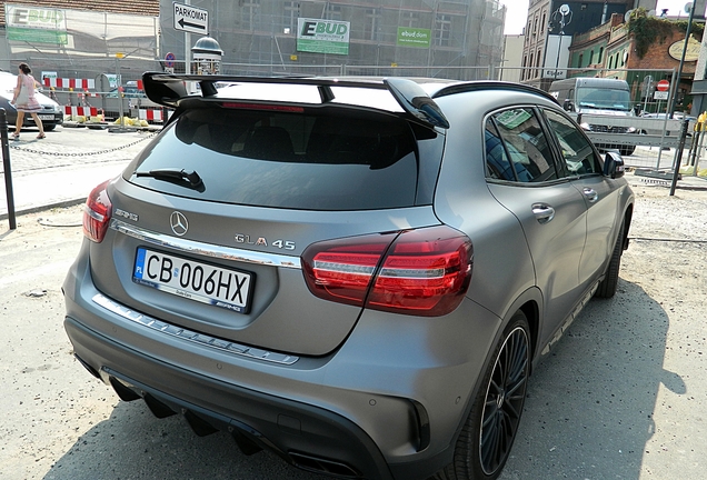 Mercedes-AMG GLA 45 X156 2017