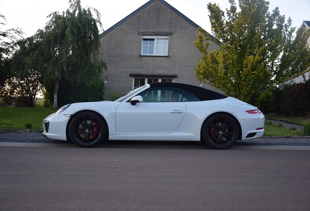 Porsche 991 Carrera S Cabriolet MkII