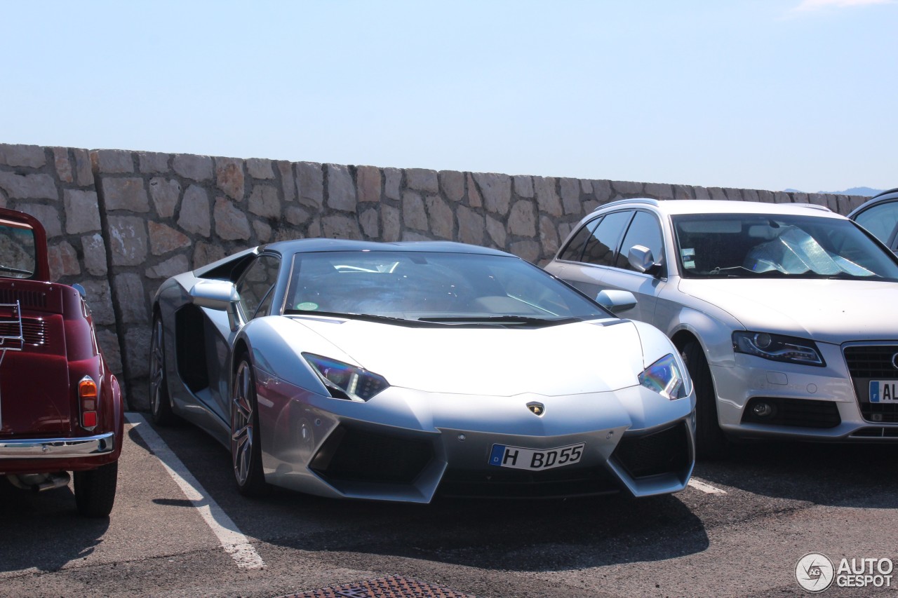 Lamborghini Aventador LP700-4 Roadster