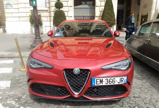 Alfa Romeo Giulia Quadrifoglio