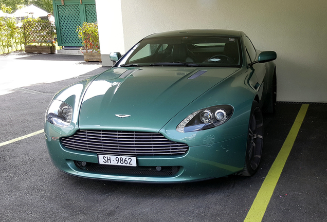 Aston Martin V8 Vantage