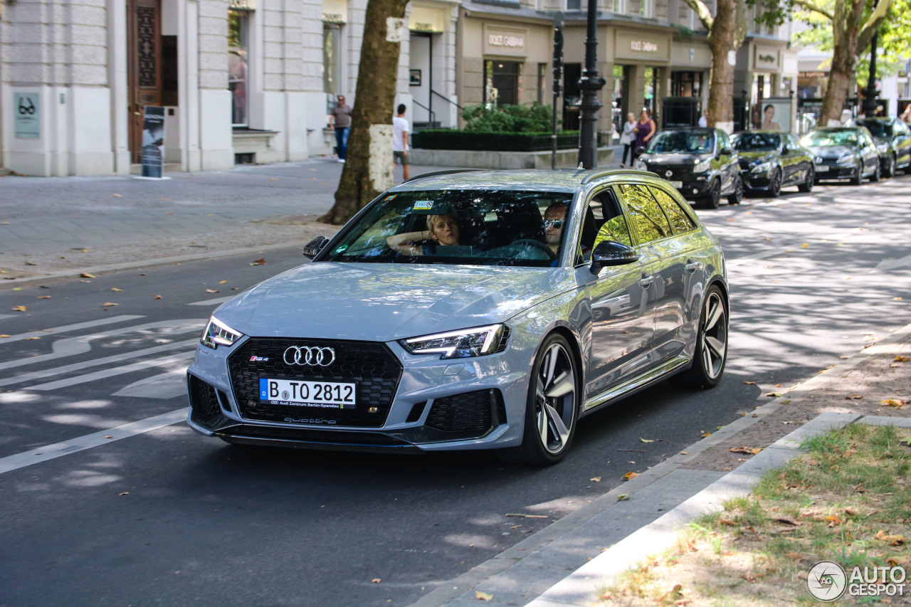 Audi RS4 Avant B9