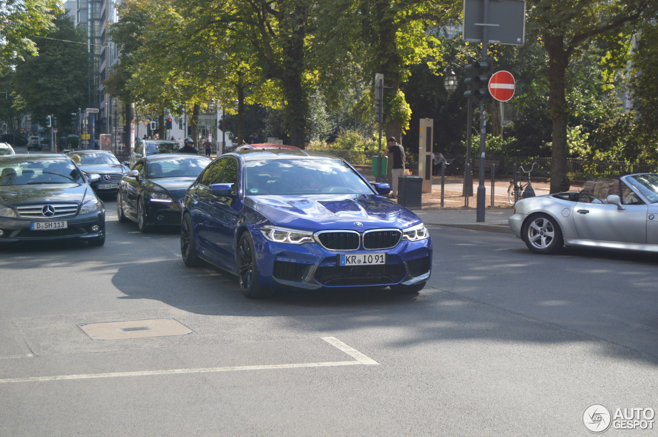 BMW M5 F90