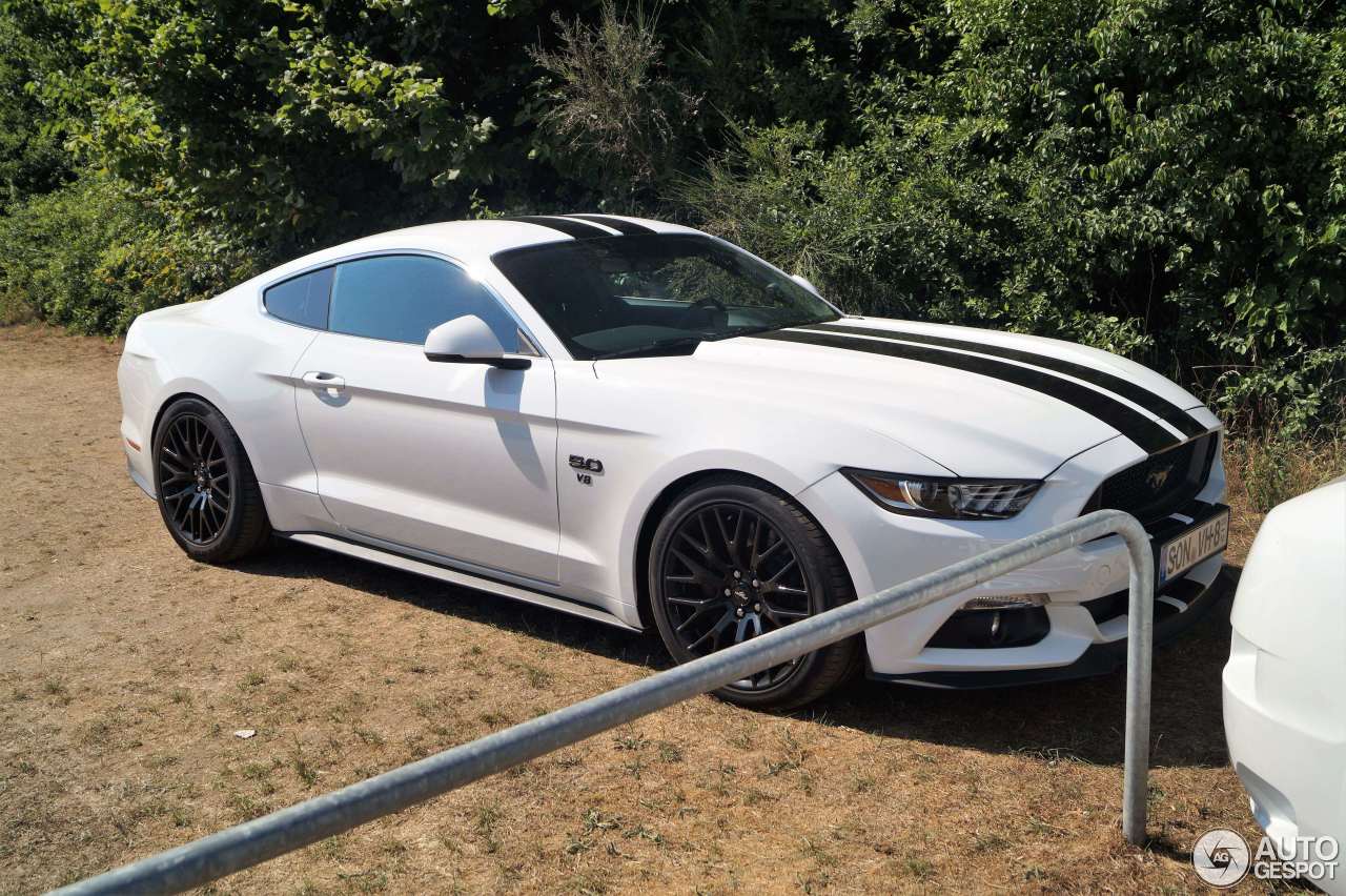 Ford Mustang GT 2015