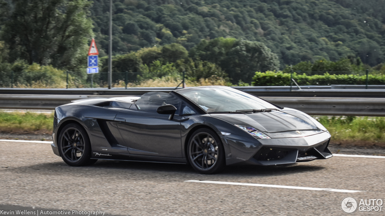 Lamborghini Gallardo LP570-4 Spyder Performante